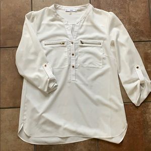 S/i/o/n/i white blouse